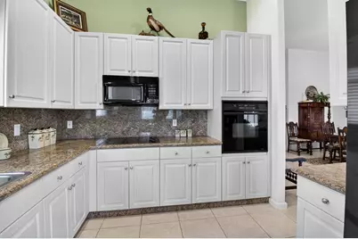 7063 Demedici Circle, Delray Beach, FL 33446 - Photo 19