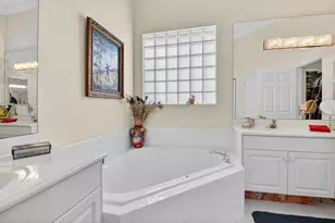 7063 Demedici Cir, Delray Beach, FL 33446 - Photo 29