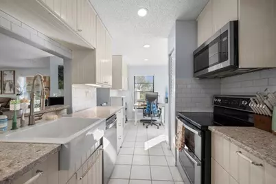 197 SE 1st Circle #15b, Boynton Beach, FL 33435 - Photo 7