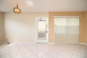 434 Fanshaw K, Boca Raton, FL 33434 - Photo 5