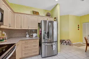 11683 Briarwood Cir, Boynton Beach, FL 33437 - Photo 9