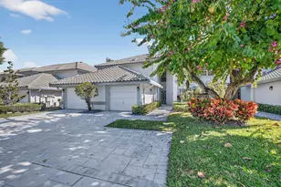 11683 Briarwood Cir, Boynton Beach, FL 33437 - Photo 3
