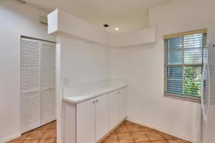 5121 Sabal Gardens Ln, Boca Raton, FL 33487 - Photo 5