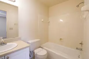 2016 S 10th St, Fort Pierce, FL 34950 - Photo 13