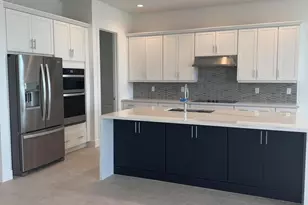 2810 68th St, , FL - Photo 5