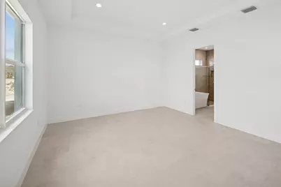 2810 68th Street, Vero Beach, FL  - Photo 7