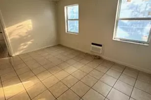 20682 NW 38th Ave, Miami Gardens, FL 33055 - Photo 7