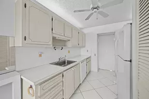 13665 Via Aurora, Delray Beach, FL 33484 - Photo 29