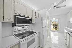 13665 Via Aurora, Delray Beach, FL 33484 - Photo 33