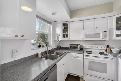 2950 SE Ocean Blvd Boulevard, Stuart, FL 34996 - Photo 13