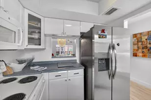 2950 SE Ocean Blvd Blvd, Stuart, FL 34996 - Photo 15