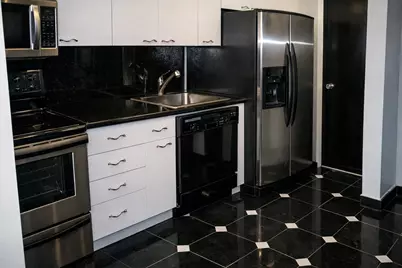 5401 Collins Avenue #144, Miami Beach, FL 33140 - Photo 11