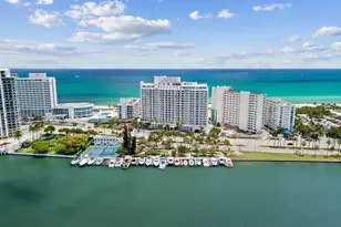 5401 Collins Ave, Miami Beach, FL 33140 - Photo 17