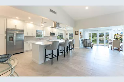 10370 Greentrail Drive N, Boynton Beach, FL 33436 - Photo 7