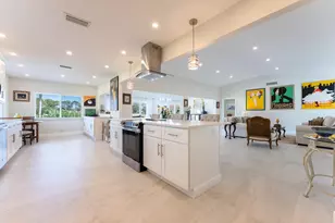 10370 Greentrail Dr N, Boynton Beach, FL 33436 - Photo 15