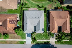 10370 Greentrail Dr N, Boynton Beach, FL 33436 - Photo 43