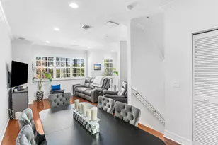 290 NE 5th Ave, Delray Beach, FL 33483 - Photo 9