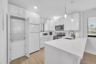 836 Club Dr, Palm Beach Gardens, FL 33418 - Photo 17