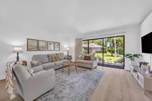 836 Club Dr, Palm Beach Gardens, FL 33418 - Photo 7