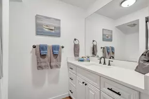 334 Brackenwood Cir, Palm Beach Gardens, FL 33418 - Photo 25