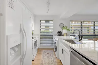 334 Brackenwood Circle, Palm Beach Gardens, FL 33418 - Photo 15