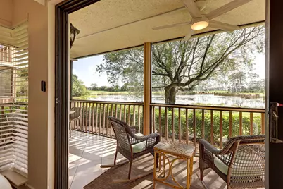 334 Brackenwood Circle, Palm Beach Gardens, FL 33418 - Photo 35