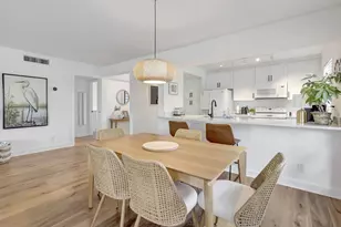 334 Brackenwood Cir, Palm Beach Gardens, FL 33418 - Photo 13