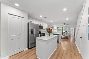 5049 Genove Pl, Palm Beach Gardens, FL 33410 - Photo 3