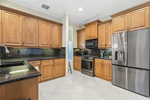 148 NW Swann Mill Cir, Port Saint Lucie, FL 34986 - Photo 19