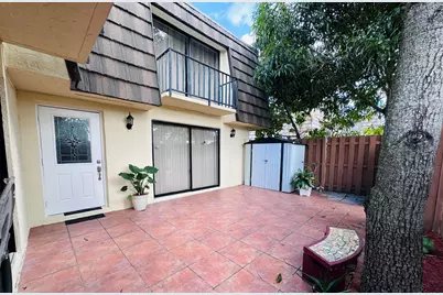 1534 Forest Lakes Circle #B, West Palm Beach, FL 33406 - Photo 5