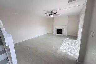 1534 Forest Lakes Cir, West Palm Beach, FL 33406 - Photo 7