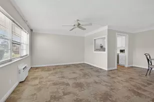 19 Hastings B, West Palm Beach, FL 33417 - Photo 5