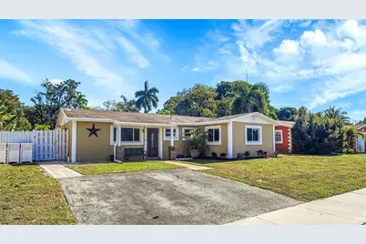 514 SW 73rd Avenue, North Lauderdale, FL 33068 - Photo 3