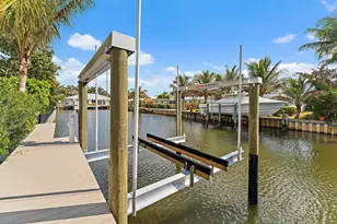 24 Leeward Cir, Tequesta, FL 33469 - Photo 41