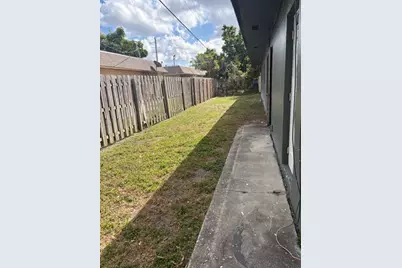 4040 NW 31st Terrace, Lauderdale Lakes, FL 33309 - Photo 23