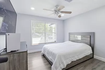 695 Dixie Lane, West Palm Beach, FL 33415 - Photo 17