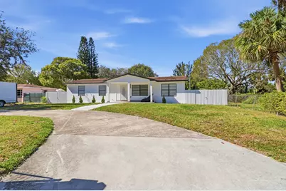 695 Dixie Lane, West Palm Beach, FL 33415 - Photo 1