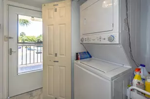 3951 Via Poinciana, Lake Worth Beach, FL 33467 - Photo 5