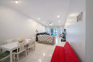 18541 Cherborg Dr, Boca Raton, FL 33496 - Photo 3