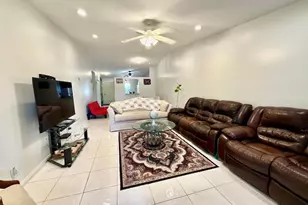 18541 Cherborg Dr, Boca Raton, FL 33496 - Photo 5