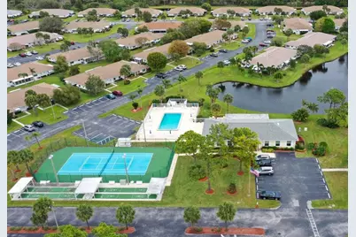 1212 Lakes End Drive #D, Fort Pierce, FL 34982 - Photo 35