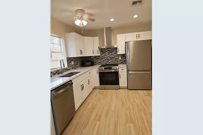 1212 Lakes End Drive #D, Fort Pierce, FL 34982 - Photo 5