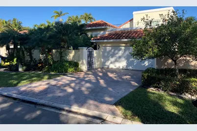 333 Pelican Way, Delray Beach, FL 33483 - Photo 1