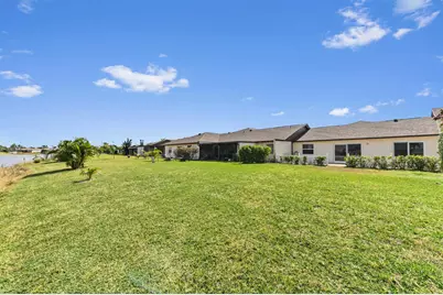 8515 Lake Point Court, Lake Worth, FL 33467 - Photo 25