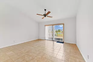 8515 Lakepoint Ct, Lake Worth, FL 33467 - Photo 3