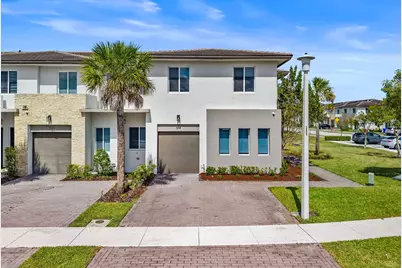 511 Pioneer Way, Royal Palm Beach, FL 33411 - Photo 1