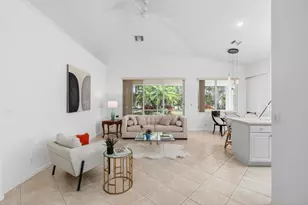 2320 Sapphire Cir, West Palm Beach, FL 33411 - Photo 51