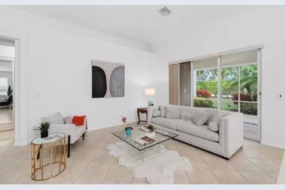 2320 Sapphire Circle, West Palm Beach, FL 33411 - Photo 13