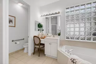 2320 Sapphire Cir, West Palm Beach, FL 33411 - Photo 39