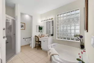 2320 Sapphire Cir, West Palm Beach, FL 33411 - Photo 33